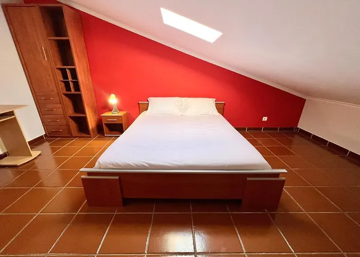 Casa Cabo Avelar T4 - פניש