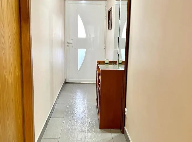 Casa Cabo Avelar T4 - דירה