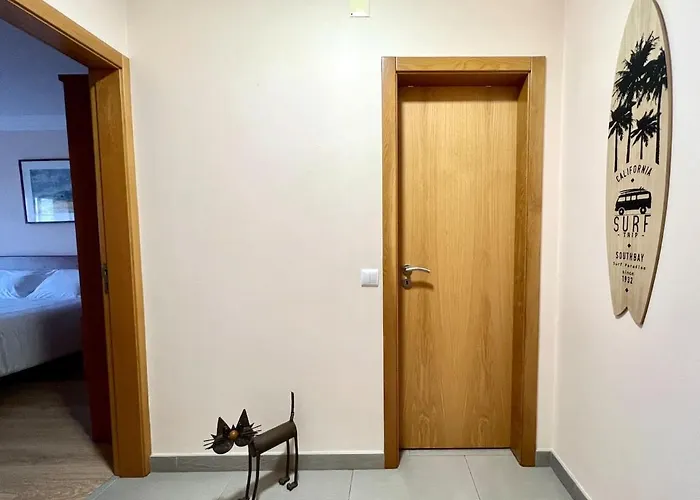 Casa Cabo Avelar T4 - דירה