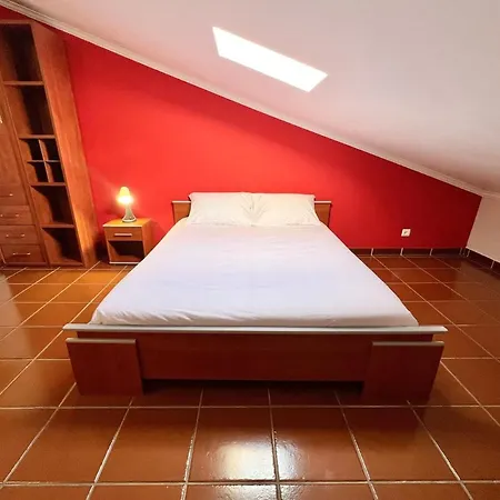 Casa Cabo Avelar T4 - Пениши